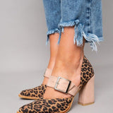 Isabel - Sandalias de ante con estampado de leopardo y tacón firme