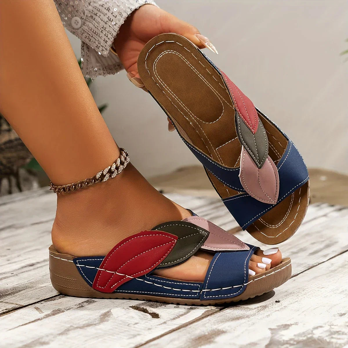 María - Sandalias Elegantes