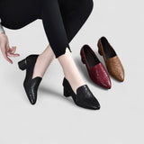 Isabel - Zapatos de tacón de piel vegana con bordado delicado