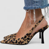 María - Zapatos de tacón con estampado de leopardo y punta afilada